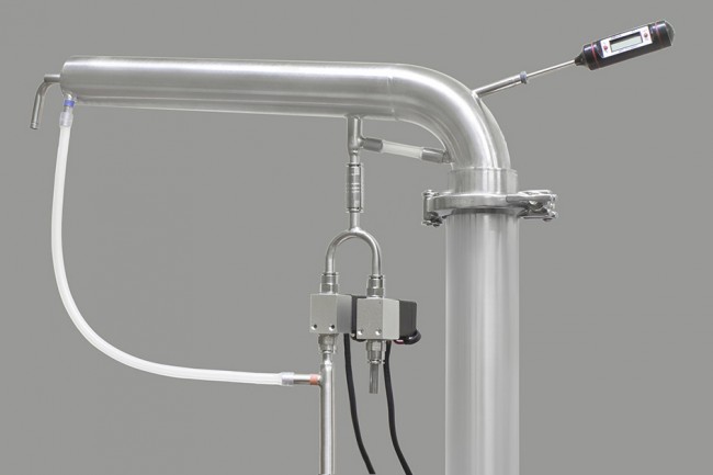 Переходник для установки двух клапанов отбора