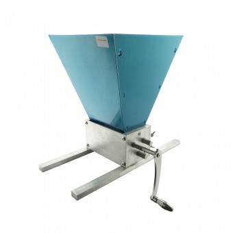 Мельница для солода трехвальцовая на полозьях