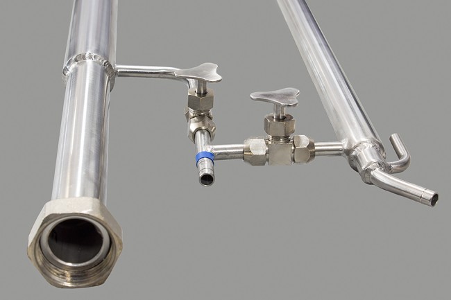 Дистиллятор с укреплением (пленочная колонна) ХД/4-2500ПК-ИД Дистиллятор с укреплением (пленочная колонна) ХД/4-2500ПК-ИД