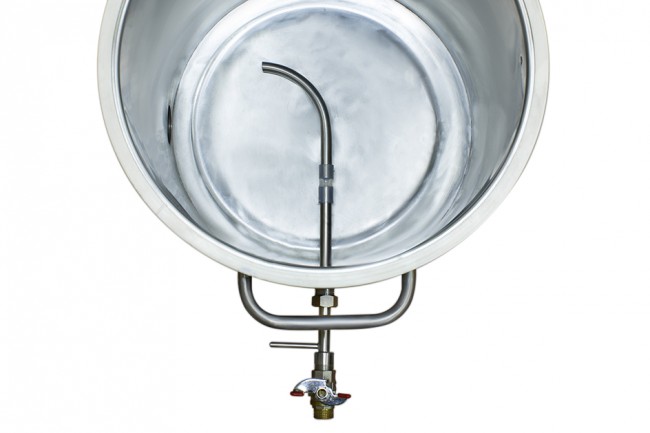 Устройство регулирования уровня слива для универсальных кубов 3/4" Устройство регулирования уровня слива для универсальных кубов 3/4"