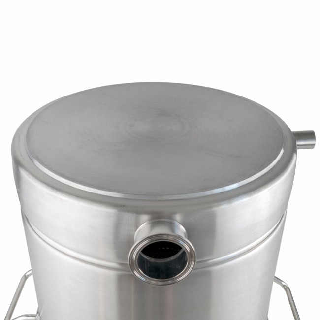 Куб 25 л с зиговкой, отвод ВР 1/2, штуцер Clamp 2,0", тройное дно 32*32 с купол.крышкой 