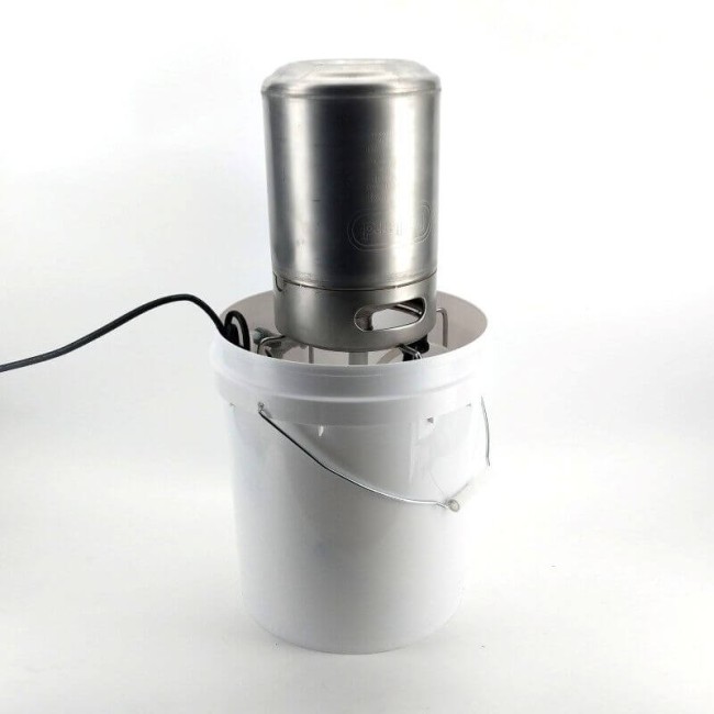 Устройство для мойки кегов и ферментеров «Bucket Blaster»