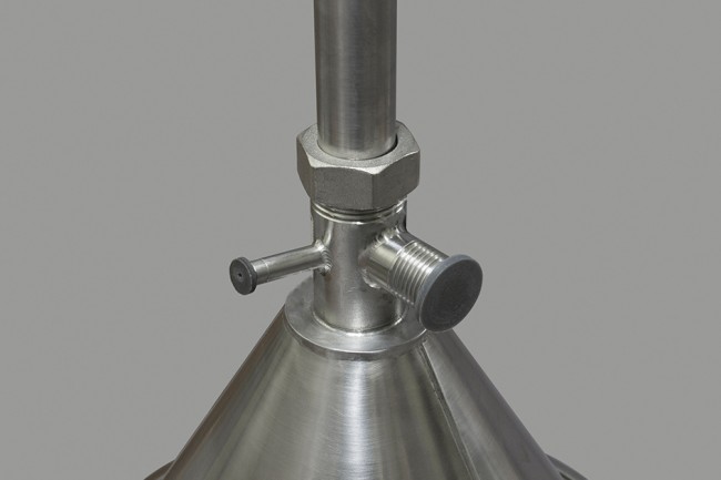 Крышка приемной емкости для дистилляции под вакуумом ароматных спиртов V2.0